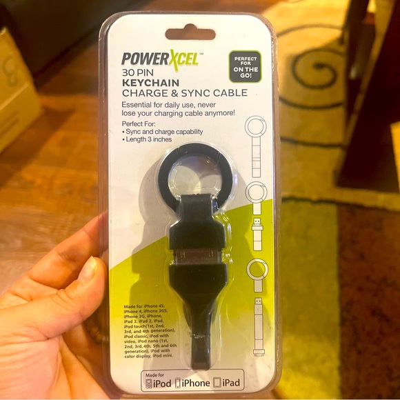 30-Pin Keychain Charge Sync Cable Perfect for on the Go iPod iPhone iPad - Picture 7 of 9